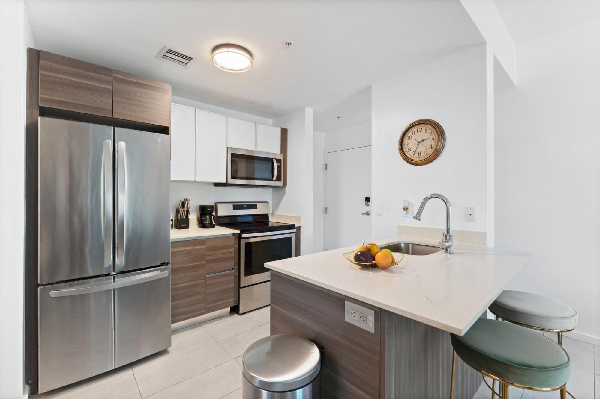 Modern Apartment In Edgewater Μαϊάμι Δωμάτιο φωτογραφία