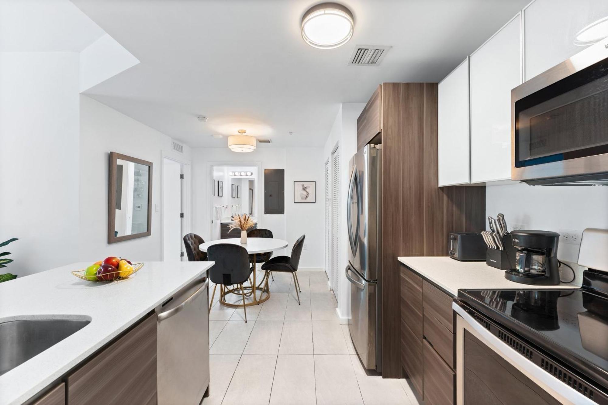 Modern Apartment In Edgewater Μαϊάμι Δωμάτιο φωτογραφία