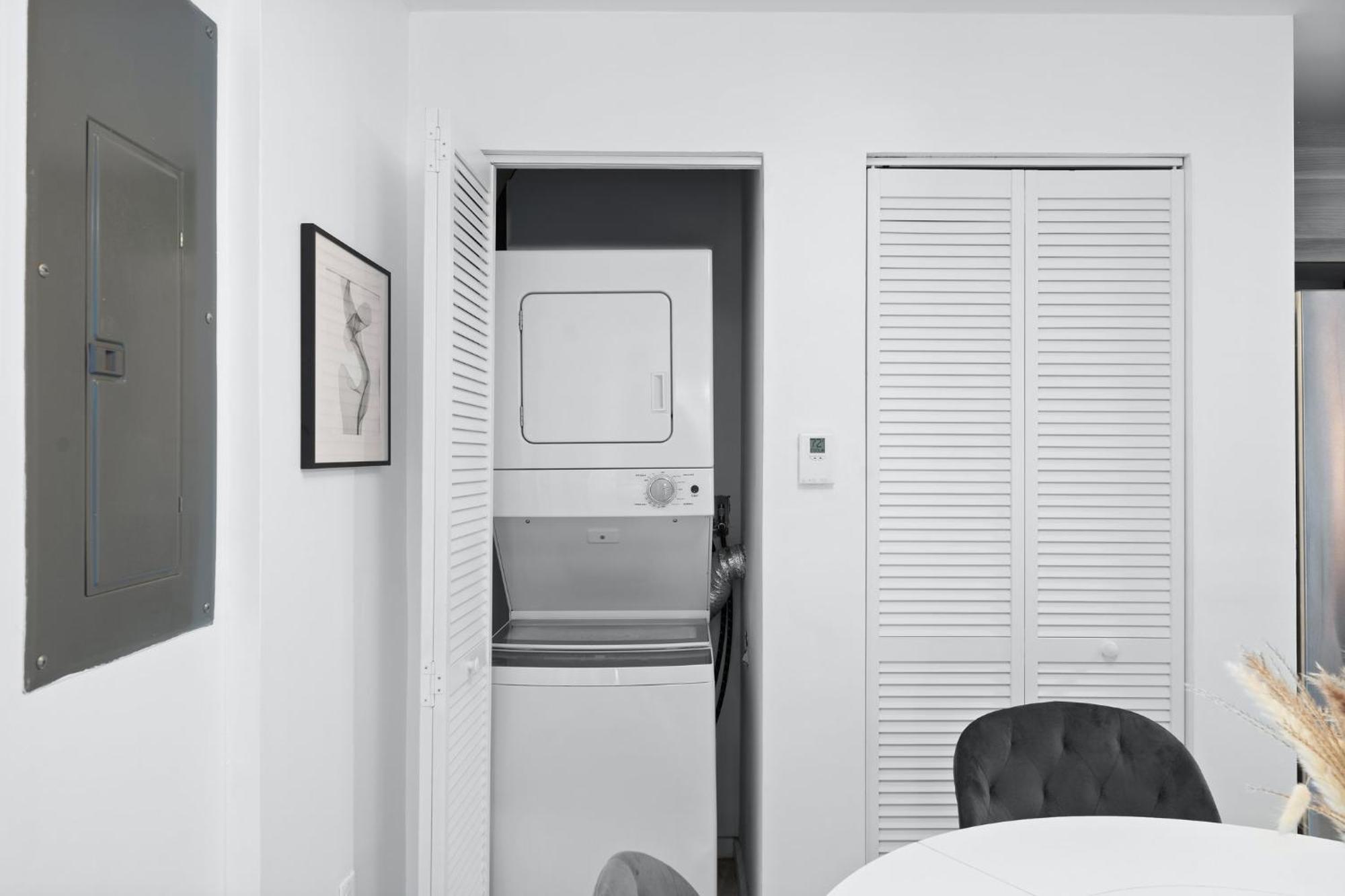 Modern Apartment In Edgewater Μαϊάμι Δωμάτιο φωτογραφία