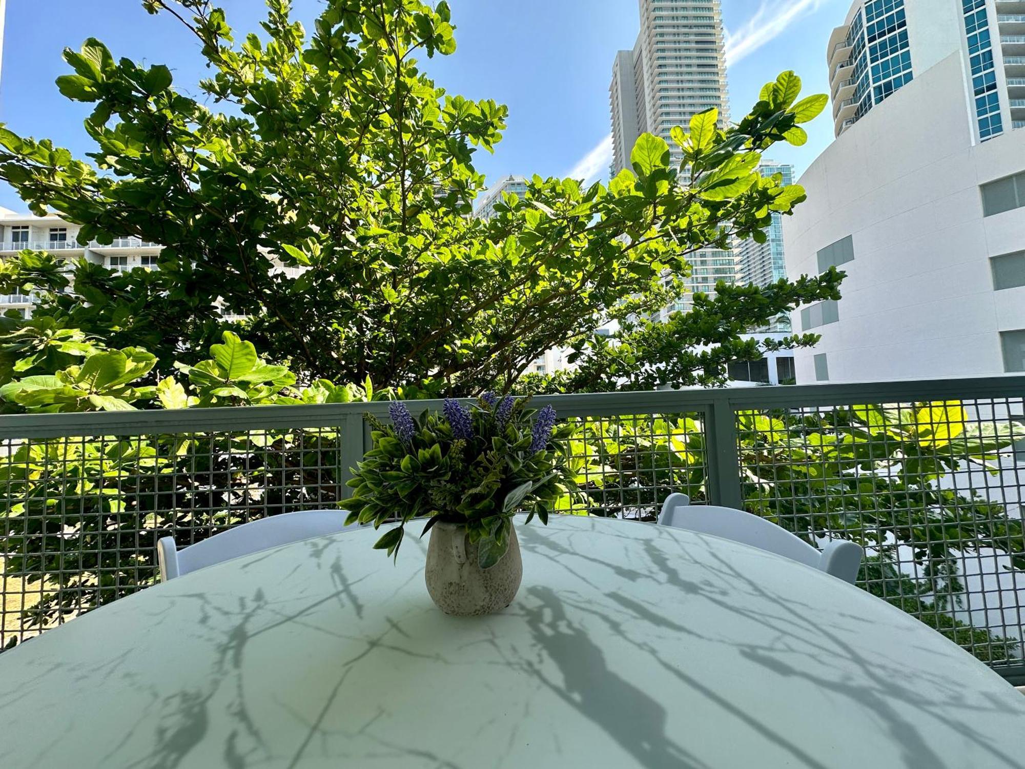 Modern Apartment In Edgewater Μαϊάμι Εξωτερικό φωτογραφία